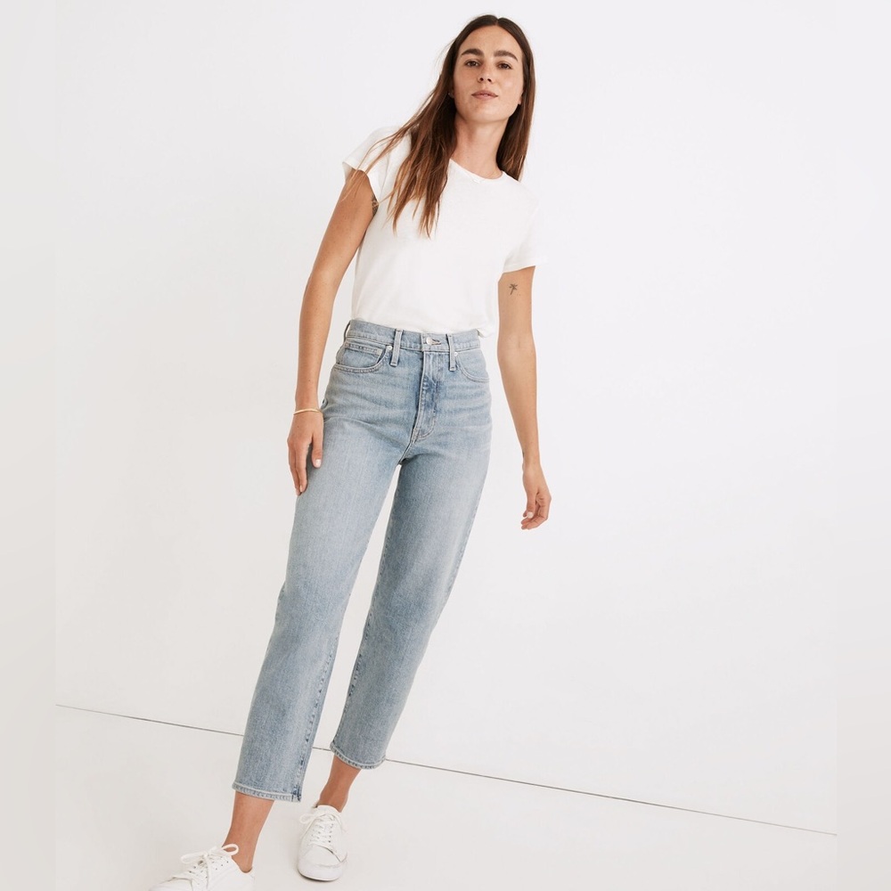 Madewell
Petite Balloon Jeans in
Littlefield Wash Size 28